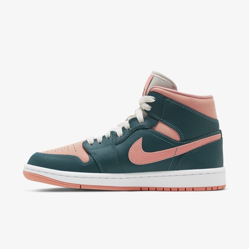 Dark green jordan 1 store